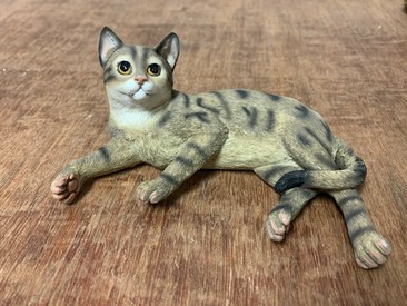 Lying Tabby Cat Statue by Leonardo Collection