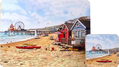 4 of each Seaside Placemats & Coaster Set