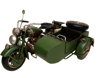 THE LEONARDO COLLECTION METAL TIN ARMY GREEN MOTORCYCLE WITH SIDECAR COLLECTABLE MODEL LP48842