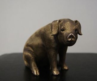 Bronze Effect Sitting Pig Statue by Leonardo Collection LP43116