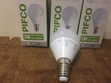 Pack of 3 LED Cool White 3 Watt Golf Bulbs E14 Small Edison Screw 220 Lumens