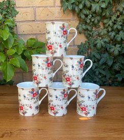 Set of 6 Daisy Design Coffee Tea Fine China Mugs Mug Set