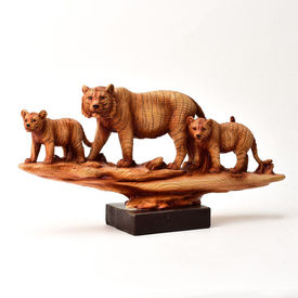 Naturecraft Wood Effect Family of Tigers NC1183