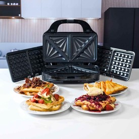 Non Stick 2 in 1 Sandwich Toastie Maker and Waffle Maker