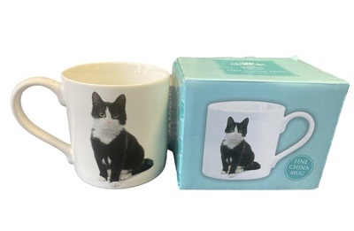 Black & White Cat Mug BNIB by Leonardo Collection
