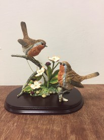 Pair of Robin Bird Ornament Figurine by Leonardo Collection LP10522